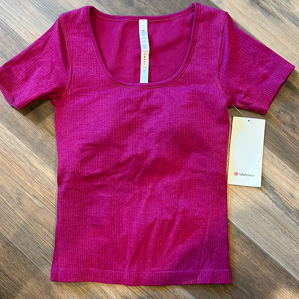 Lululemon Ebb To Street Short Sleeve Size 6/MGPR